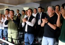 ФОТО: Как первые лица КР болели за нашу сборную по футболу