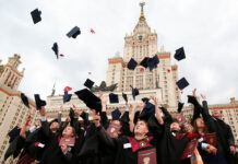 Для кыргызстанцев выделили дополнительные квоты на бесплатное обучение в вузах России