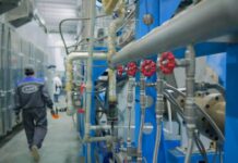 В Кыргызстане открылся первый завод по производству кормов для форели