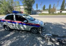 В селе Беш-Кунгей произошла авария с участием патрульной машины — фото