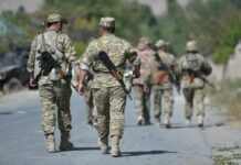 Контрактника Внутренних войск КР объявили в розыск. Он улетел в Россию