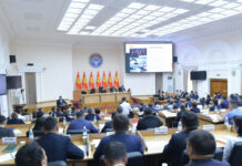 Глава кабмина: Кыргызстан переходит на этап опережающего развития