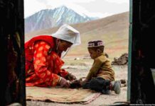 Чоң-Алайда памирлик кыргыздарга 71 млн сомго жети үй курулат