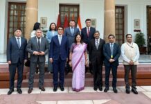 Байсалов с рабочей поездкой находится в Индии