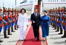 Как Садыра Жапарова встретили в Улан-Баторе — видео