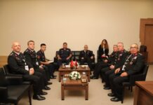 ИИМдин Ички аскерлеринин кол башчысы Стамбул шаарында өткөн  “IDEF – 2023” көргөзмөcүнө катышты