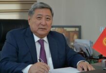 Скончался бывший глава МЧС и экс-посол Кыргызстана Жаныш Рустенбеков