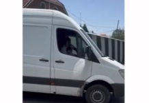 Маршруткада ыйлап, жардам сураган айымга коргоо ордери берилди