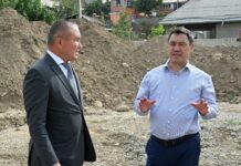 Президент поручил в течение месяца решить вопрос с питьевой водой в Оше