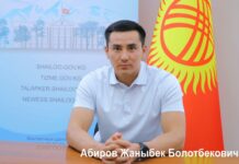 Жаныбек Абиров өз каражатына спорт аянтчасын курган эмес