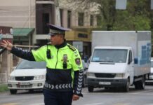 Бир жумада борбордо 5989 айдоочу жол эрежесин бузган