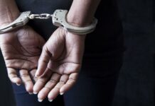 Таласта күйөөсүнүн өлүмүнө шектелип аялы кармалды