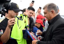 «Барселона» футбол клубунун жетекчиси Жоан Лапорта Кыргызстанга келди