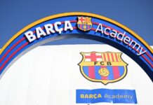 ФОТО: Садыр Жапаров открыл футбольную академию «Барселоны» в Джалал-Абаде