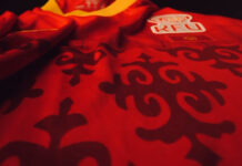 Футбол: улуттук курама жаңы формалуу болду