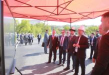 Жапаров «Ош — достук шаары» аттуу көргөзмөсүнө барды