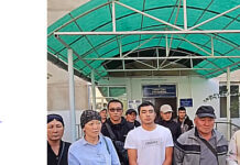 Караколдогу төрөт үйүнүн дарыгерлерине нааразы болгондор президентке кайрылышты