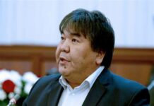 Садык Шер-Нияз 1-даражадагы «Манас» ордени менен сыйланды