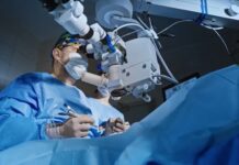 Кытайдан келген офтальмологдор акысыз негизде катарактага операцияларды жасашат