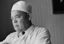 Исе Ахунбаеву посмертно присвоили высшую степень отличия «Кыргыз Республикасынын Баатыры»