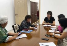 Омбудсмен требует от Минздрава обеспечить соблюдение прав лиц, живущих с ВИЧ и гепатитом