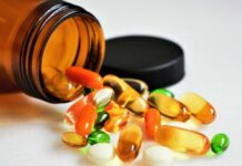 Таможенники выявил незаконный ввоз БАДов в Кыргызстан