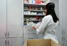 В Кыргызстане хотят открыть госаптеки