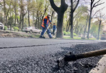 Мэрия обещает завершить ремонт тротуаров в Бишкеке до 10 октября