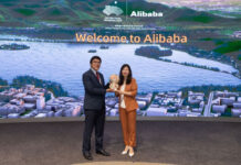 Байсалов обсудил с компанией Alibaba продажу товаров из Кыргызстана в Китае