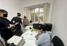 Госнотариуса задержали по подозрению в вымогательстве у граждан