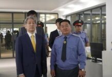 Посол Кореи встретился с новым главой милиции Бишкека