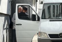 ВИДЕО: Адахан Мадумаровду милиция сотко алып кетти