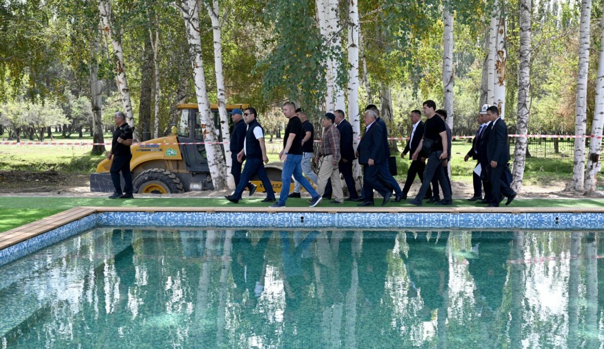 376831152 768760331925270 6062764429596966206 n Президент Садыр Жапаров посетил санаторий «Жыргалан» после его капитальной реконструкции