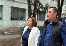 Садыр Жапаров сегодня, 15 сентября, внепланово проинспектировал деятельность музыкальных образовательных учреждений в г. Бишкек