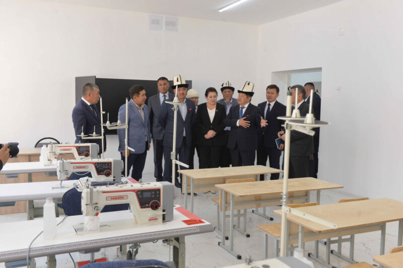 64feb4d777cec thumb Акылбек Жапаров принял участие в открытии школы в Аксыйском районе