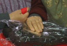 Карылар үйүнүн директору жалган маалыматты таратканы үчүн кызматынан бошотулду