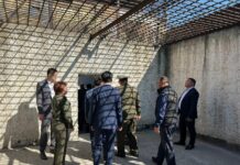 Депутаты Жогорку Кенеша посетили СИЗО, ИВС в Бишкеке