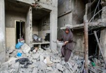 ХАМАС пригрозил казнить по одному заложнику в ответ на атаки Израиля по жилым домам