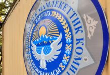 По факту создания преступной группы продолжают задерживать сотрудников милиции