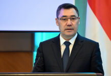 Садыр Жапаров выразил соболезнования в связи со смертью бывшего премьера Госсовета КНР Ли Кэцяна