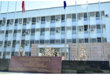 Трое кыргызстанцев обратились в посольство КР с просьбой вывезти их из Израиля