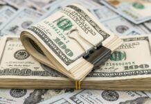 За 8 месяцев мигранты перевели в Кыргызстан более $1,2 млрд