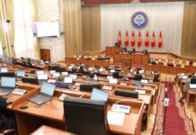 Заседание комитета ЖК отменили из-за неявки министра