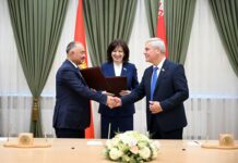 Кыргызстан менен Беларустун ортосунда парламенттер аралык кызматташтыкка кол коюлду