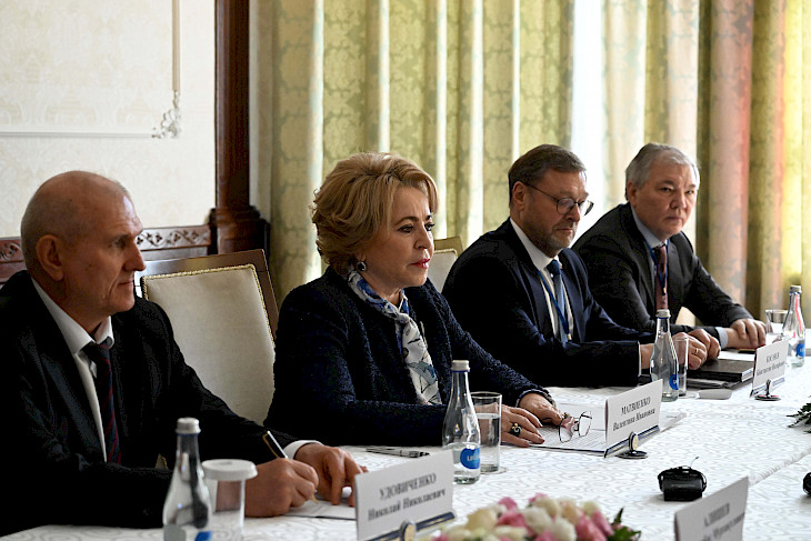 Шакиев и Матвиенко обсудили вопросы межпарламентского сотрудничества 