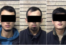 Из салона авто украли банковскую карту и потратили с нее все деньги. Задержаны трое