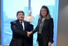 Акылбек Жапаров Лондондо бир катар компаниялардын жетекчилери менен жолукту