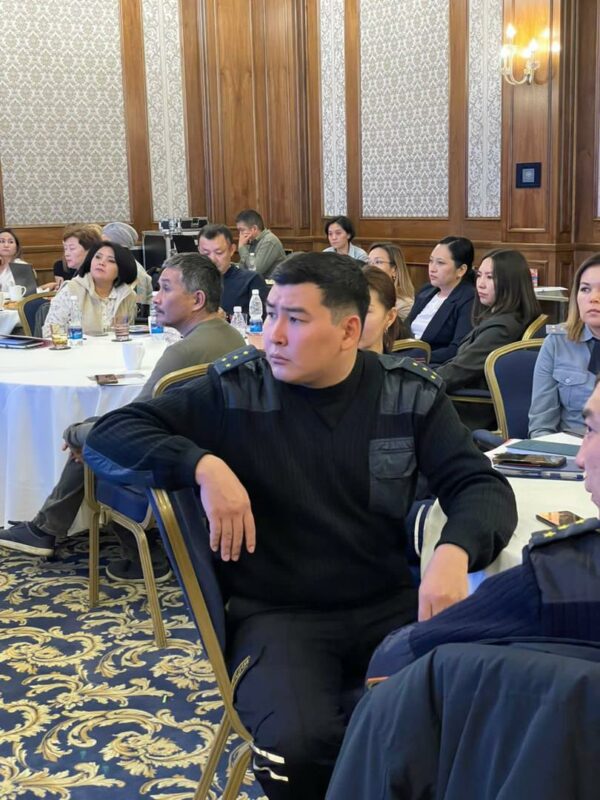 844b514b 0682 4bc5 ba5f 10a6f501fd4d В Бишкеке состоялась презентация образовательного руководства по этическому освещению вопросов детей и женщин