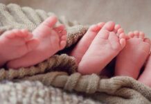 В Бишкеке родилась тройня — девочка и два мальчика