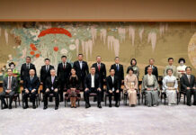 Садыр Жапаров встретился с губернатором префектуры Киото Такатоши Нишиваки